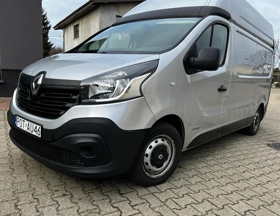 Renault Trafic cena 55000 przebieg: 185000, rok produkcji 2016 z Ostrzeszów małe 67